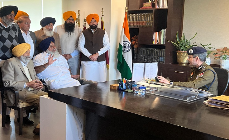 ਅਕਾਲੀ ਦਲ ਦੇ ਆਗੂਆਂ ਨੇ ਡੀਜੀਪੀ ਨਾਲ ਕੀਤੀ ਮੁਲਾਕਾਤ, 328 ਪਾਵਨ ਸਰੂਪਾਂ ਦਾ ਚੁੱਕਿਆ ਮੁੱਦਾ