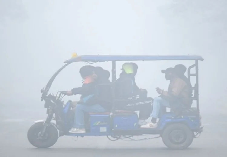 ਪੰਜਾਬ ‘ਚ ਪਵੇਗੀ ਸੰਘਣੀ ਧੁੰਦ ਤੇ ਕੜਾਕੇ ਦੀ ਠੰਢ, ਮੌਸਮ ਵਿਭਾਗ ਵੱਲੋਂ 3 ਦਿਨਾਂ ਲਈ ਅਲਰਟ ਜਾਰੀ