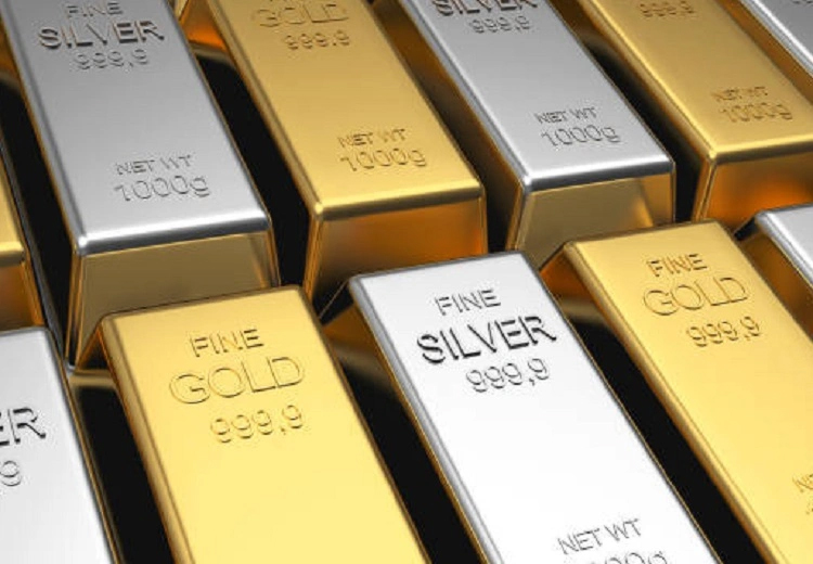 ਚਾਂਦੀ ਦੀਆਂ ਕੀਮਤ 3 ਲੱਖ ਰੁਪਏ ਪ੍ਰਤੀ ਕਿੱਲੋ ਪਾਰ, ਸੋਨਾ ਵੀ ਮਹਿੰਗਾ