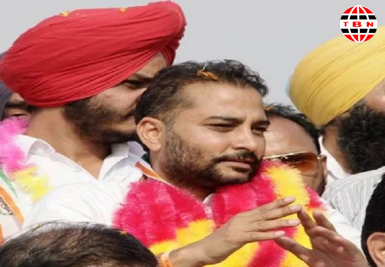 ਕਾਂਗਰਸੀ ਨੇਤਾ ਦੇ ਘਰ ਆਮਦਨ ਕਰ ਵਿਭਾਗ ਨੇ ਮਾਰਿਆ ਛਾਪਾ, ਸਵੇਰ ਤੋਂ ਕੀਤੀ ਜਾ ਰਹੀ ਪੁੱਛਗਿੱਛ