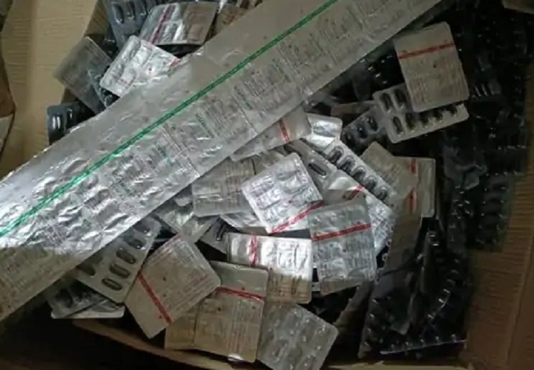 ਜ਼ੀਰਕਪੁਰ ਦੀਆਂ ਦੋ ਫੈਕਟਰੀਆਂ ‘ਤੇ ਛਾਪੇਮਾਰੀ, ਨਕਲੀ ਦਵਾਈ ਰੈਕੇਟ ਦਾ ਪਰਦਾਫਾਸ਼