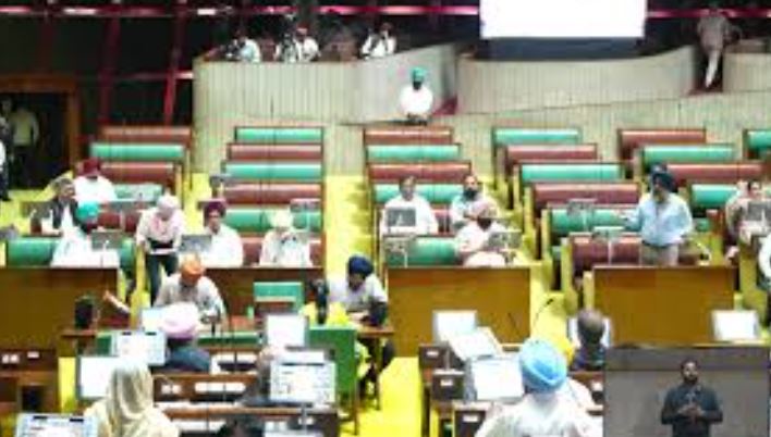 ਪੰਜਾਬ ਵਿਧਾਨ ਸਭਾ ’ਚ ਹੋਇਆ ਜ਼ਬਰਦਸਤ ਹੰਗਾਮਾ