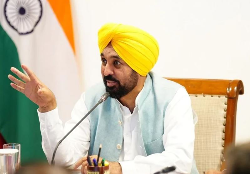 ਪੰਜਾਬ ਸਰਕਾਰ ਨੇ ਤਿੰਨ ਵਿਭਾਗਾਂ ਦਾ ਕੀਤਾ ਬਟਵਾਰਾ, ਜਾਣੋ ਕਿਸਨੂੰ ਕਿਹੜੀ ਜ਼ਿੰਮੇਵਾਰੀ ਮਿਲੀ?