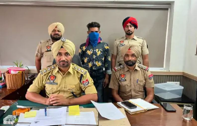 ਲੁਧਿਆਣਾ ‘ਚ ਵੱਡੀ ਵਾਰਦਾਤ: ਨੌਜਵਾਨ ਦਾ ਕਥਿਤ ਕ.ਤ.ਲ, ਮ੍ਰਿ.ਤ.ਕ ਦੇ.ਹ ਲੈ ਕੇ ਘੁੰਮਦਾ ਰਿਹਾ ਵਿਅਕਤੀ
