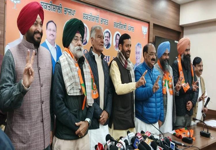 ਵੱਡੀ ਖ਼ਬਰ : BJP ‘ਚ ਸ਼ਾਮਲ ਹੋਏ ਜਗਮੀਤ ਸਿੰਘ ਬਰਾੜ, ਜਾਣੋ ਹੋਰ ਕਿਸ-ਕਿਸ ਨੇ ਫੜ੍ਹਿਆ ਪੱਲਾ