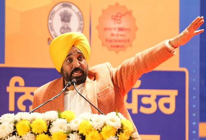 ਆਉਣ ਵਾਲੇ ਦਿਨਾਂ ‘ਚ ਹੋਰ ਸਰਕਾਰੀ ਨੌਕਰੀਆਂ ਦੇ ਨਿਯੁਕਤੀ ਪੱਤਰ ਕਰਾਂਗੇ ਜਾਰੀ: CM ਭਗਵੰਤ ਮਾਨ