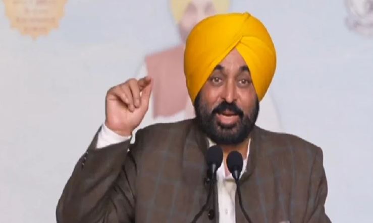 CM ਮਾਨ ਨੇ ਲੁਧਿਆਣਾ ਵਿੱਚ ਪੰਜਾਬ ਉਦਯੋਗਿਕ ਨੀਤੀ ਦੀ ਕੀਤੀ ਸ਼ੁਰੂਆਤ, ਉਦਯੋਗਪਤੀਆਂ ਨਾਲ ਕੀਤੀ ਮੀਟਿੰਗ